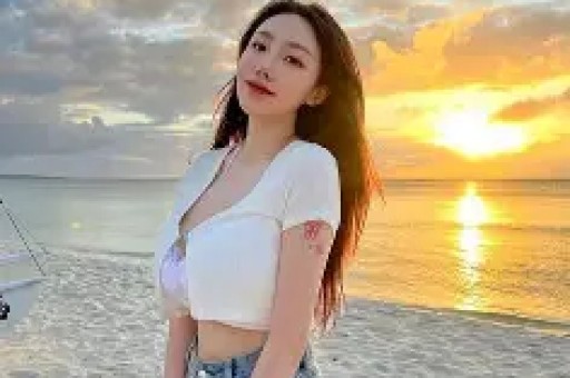 耍大牌拒讲话王婆情商甩她八条街 刘晓庆现身河南万岁山遭群嘲